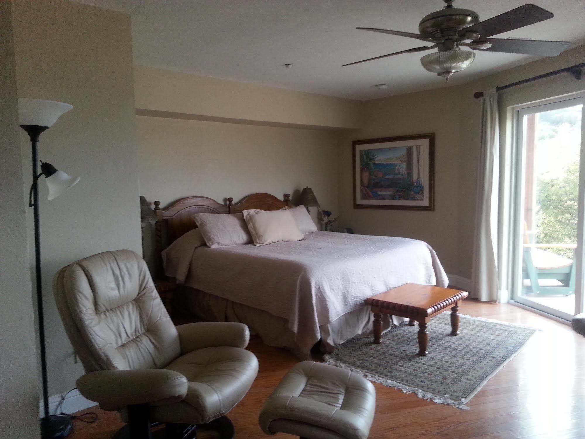 Yosemite Sierra View Bed & Breakfast Oakhurst Ngoại thất bức ảnh