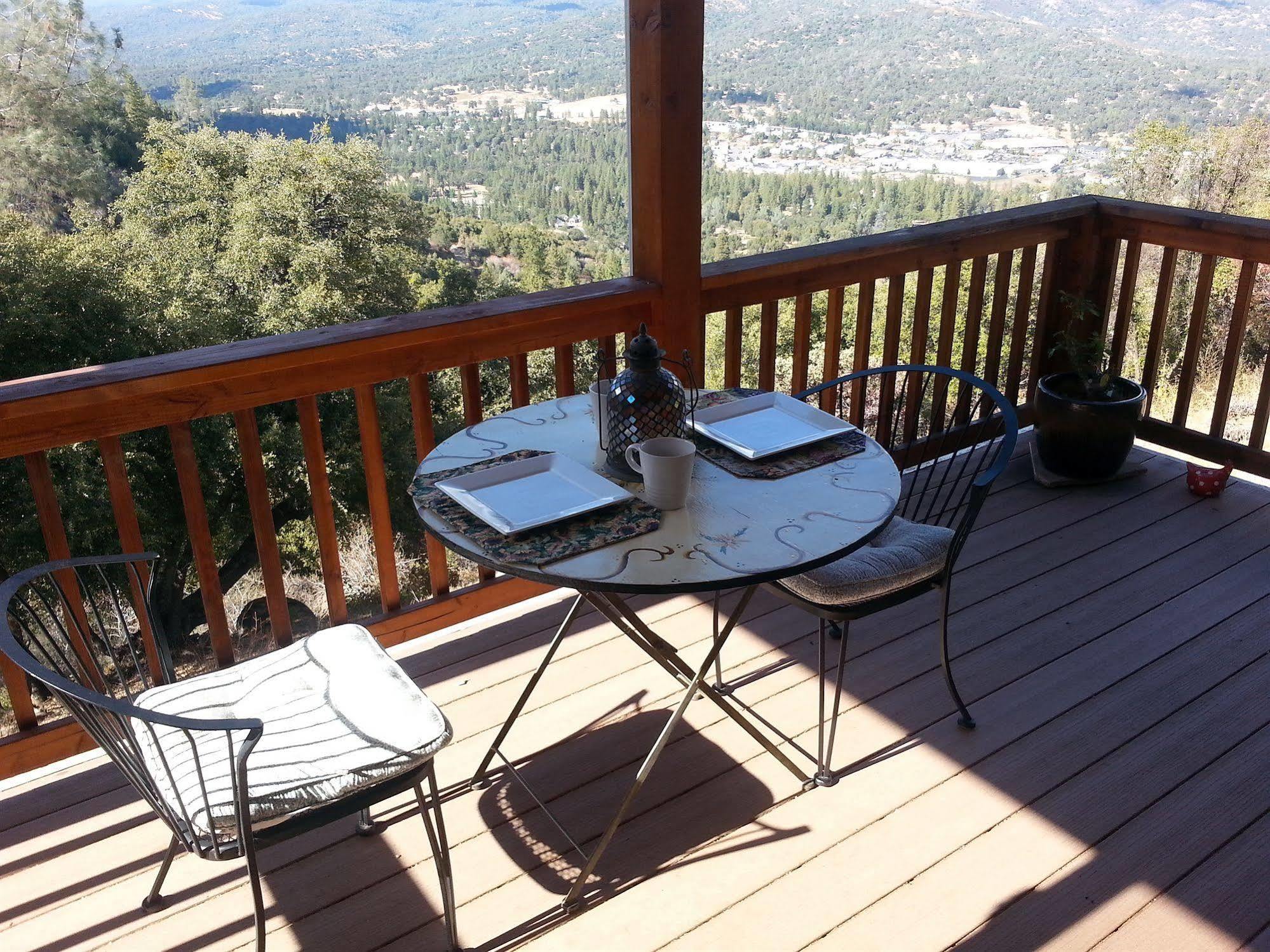 Yosemite Sierra View Bed & Breakfast Oakhurst Ngoại thất bức ảnh