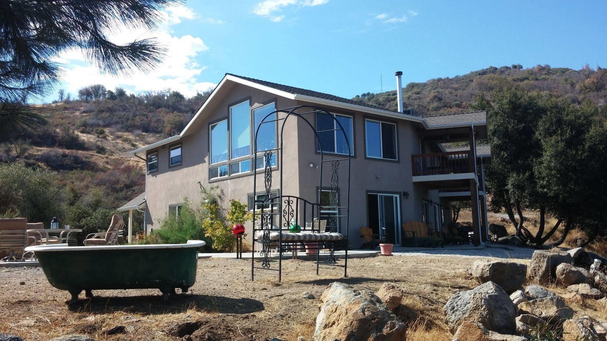 Yosemite Sierra View Bed & Breakfast Oakhurst Ngoại thất bức ảnh